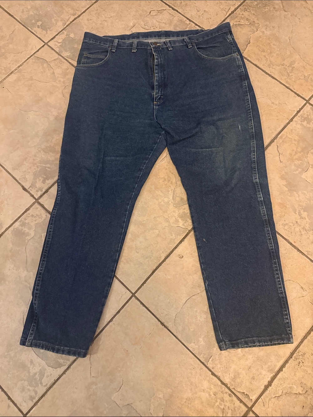 Wrangler Straight-Leg Dark Blue Jeans 46x32